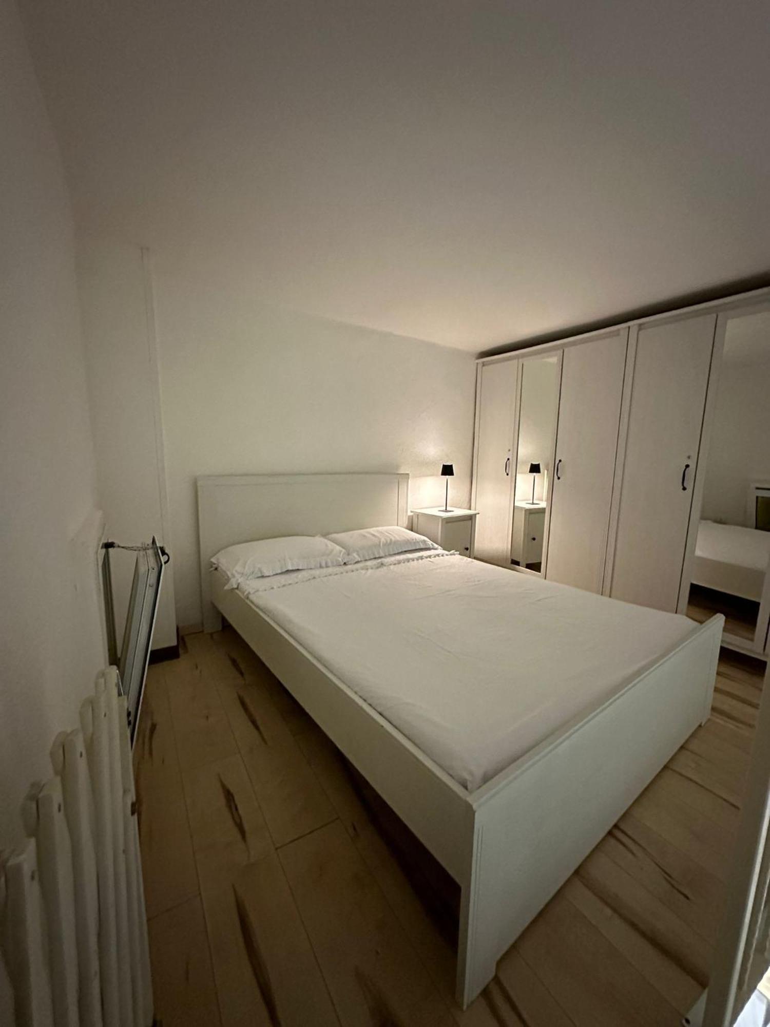 Vesuvia Guest House Νάπολη Εξωτερικό φωτογραφία